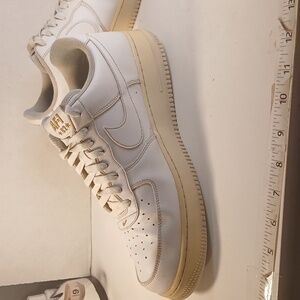 Vintage Nike Air Force One *82* 07 Mens Triple White Sneakers Sz 12